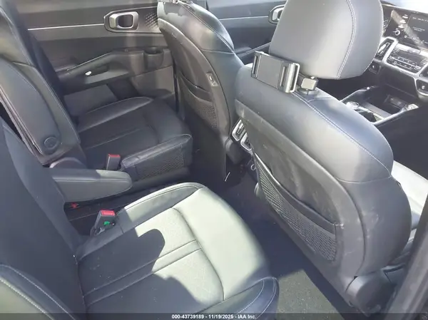 KNDRH4LG8M5019775 2021 KIA SORENTO - Image 8