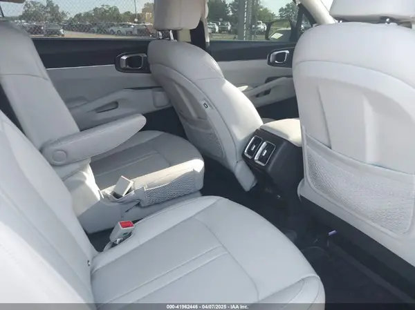 KNDRH4LG9P5172542 2023 KIA SORENTO - Image 8