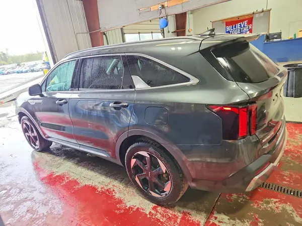 KNDRHDJG0S5330312 2025 KIA SORENTO - Image 2