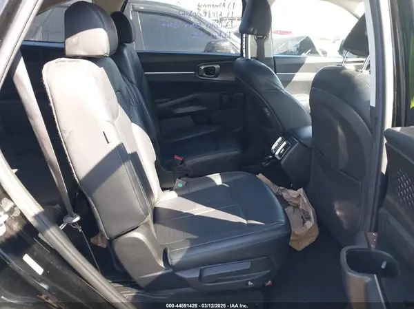 KNDRHDJG2S5305492 2025 KIA SORENTO - Image 8