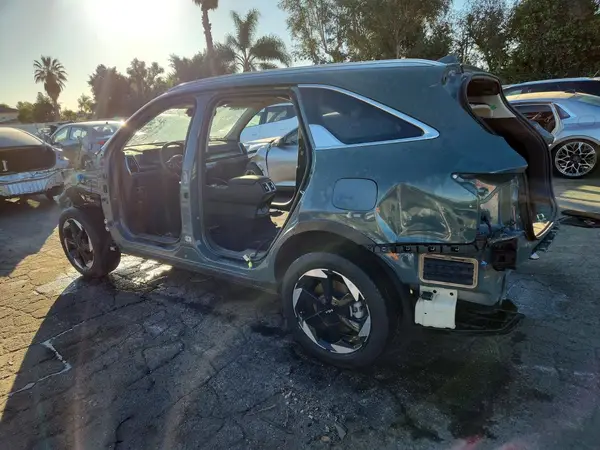 KNDRHDJG8S5372694 2025 KIA SORENTO - Image 2