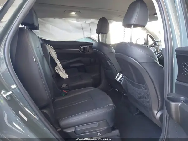 KNDRHDJG8S5423725 2025 KIA SORENTO - Image 8