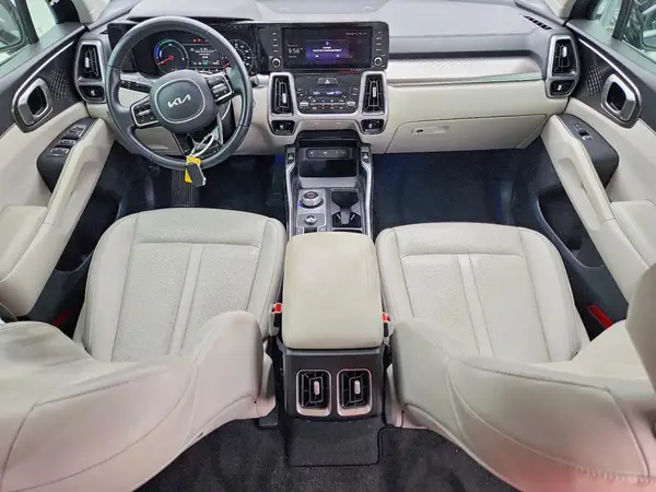 KNDRHDLG0R5246952 2024 KIA SORENTO - Image 8