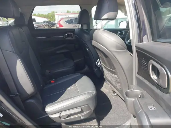 KNDRHDLG0R5248202 2024 KIA SORENTO - Image 8