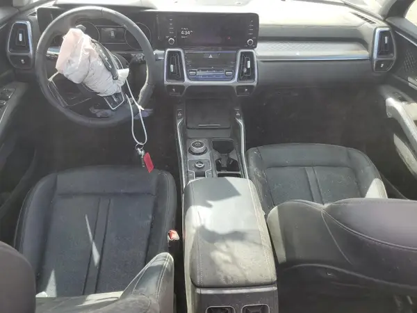 KNDRHDLG1R5258625 2024 KIA SORENTO - Image 8
