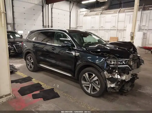KNDRHDLG2P5129676 2023 KIA SORENTO - Image 1