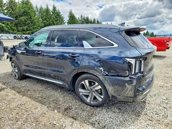 KNDRHDLG2P5175816 2023 KIA SORENTO - Image 2