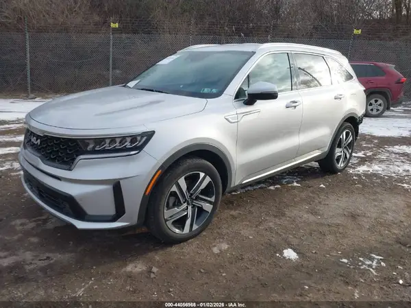 KNDRHDLG3P5196187 2023 KIA SORENTO - Image 2