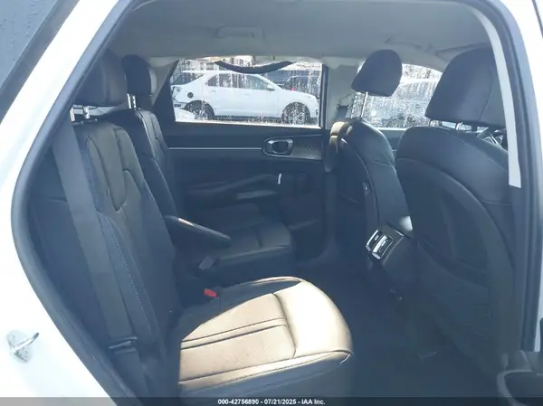 KNDRHDLG3R5260201 2024 KIA SORENTO - Image 8