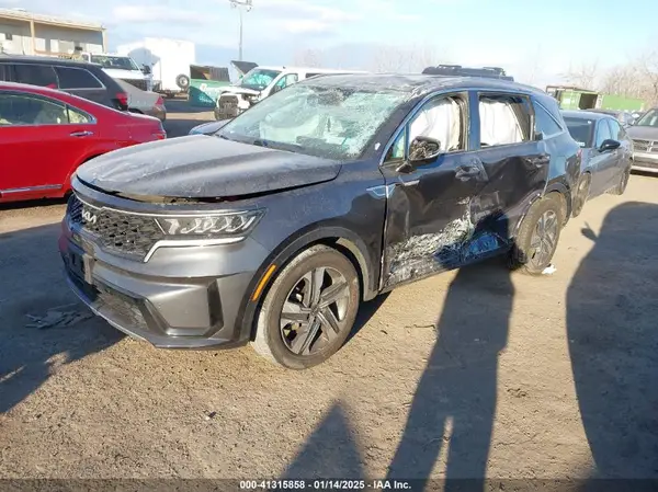 KNDRHDLG5P5174028 2023 KIA SORENTO - Image 2