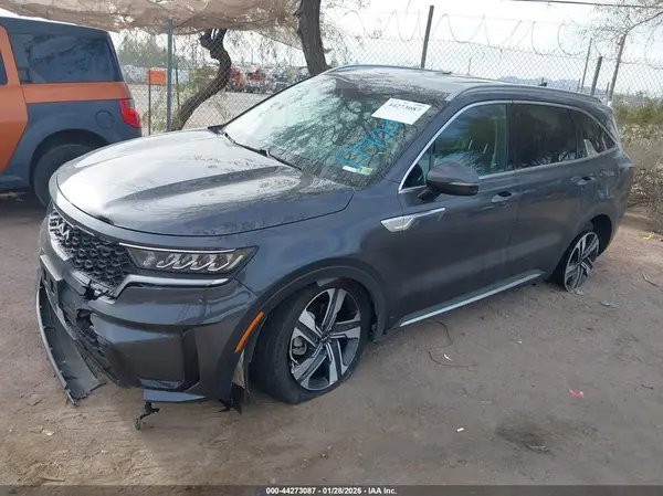 KNDRHDLG5P5174031 2023 KIA SORENTO - Image 2