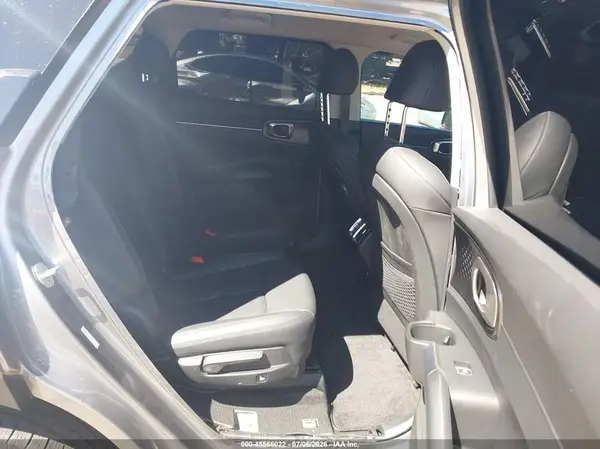 KNDRHDLG5P5175826 2023 KIA SORENTO - Image 8