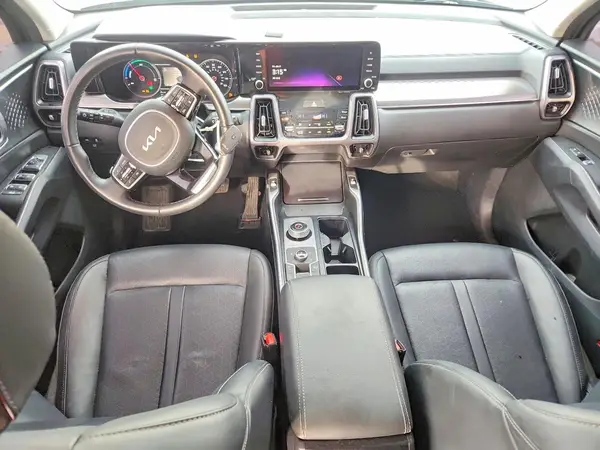 KNDRHDLG5P5195834 2023 KIA SORENTO - Image 8