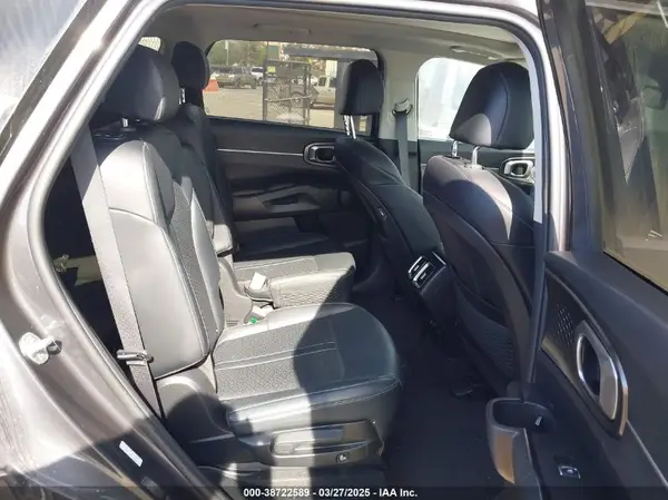 KNDRHDLG6P5142561 2023 KIA SORENTO - Image 8