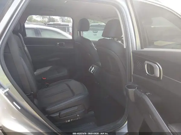 KNDRHDLG8P5171172 2023 KIA SORENTO - Image 8