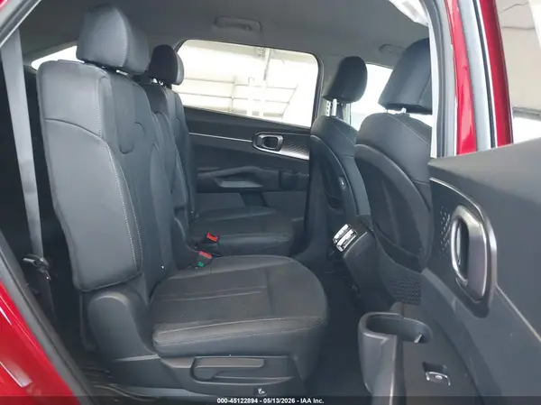 KNDRHDLG8P5175576 2023 KIA SORENTO - Image 8