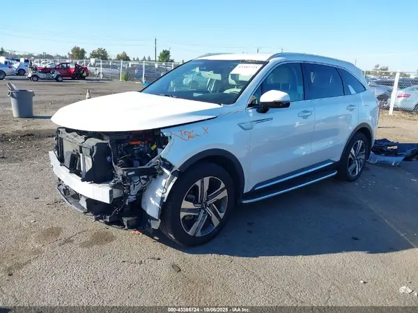 KNDRHDLG8P5194158 2023 KIA SORENTO - Image 2