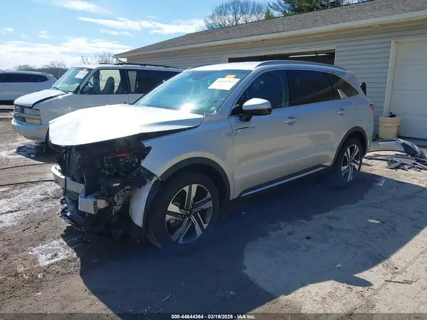 KNDRHDLG9P5223070 2023 KIA SORENTO - Image 2