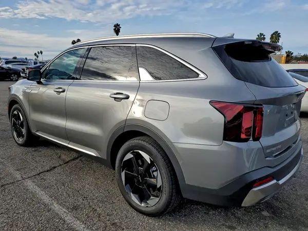 KNDRJDJH7S5328375 2025 KIA SORENTO - Image 2