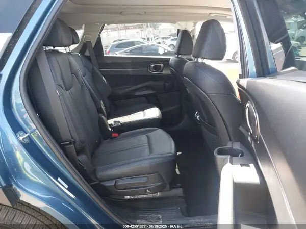 KNDRJDJH9S5301551 2025 KIA SORENTO - Image 8
