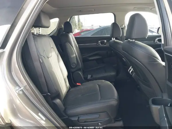 KNDRJDJHXS5325082 2025 KIA SORENTO - Image 8