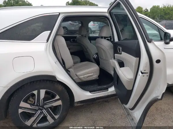 KNDRJDLH6N5114544 2022 KIA SORENTO - Image 8