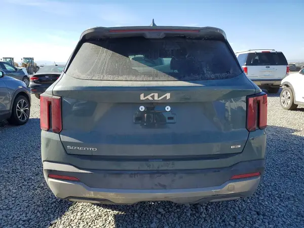 2025 KIA SORENTO auction photo 6