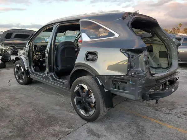 KNDRKDJG5S5350864 2025 KIA SORENTO - Image 2