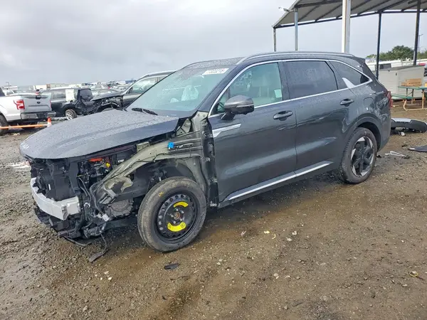 KNDRKDJG6S5338576 2025 KIA SORENTO - Image 1
