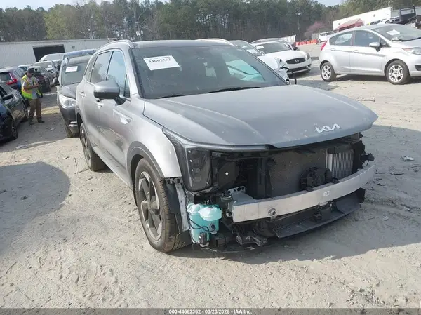KNDRKDJG6S5348962 2025 KIA SORENTO - Image 1