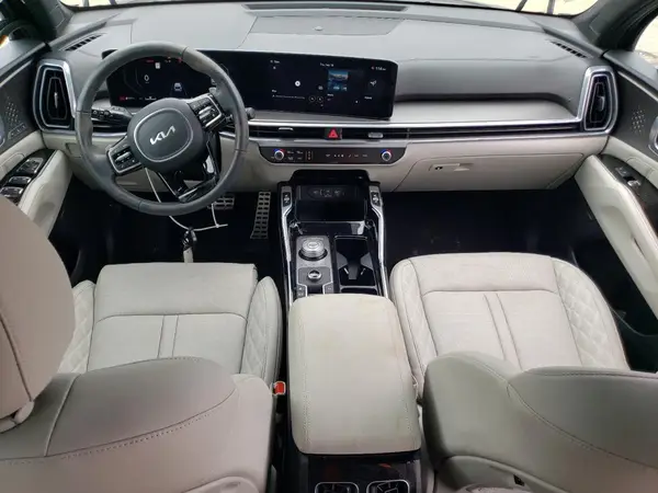 KNDRKDJG7S5328638 2025 KIA SORENTO - Image 8