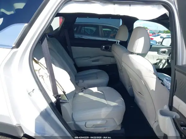 KNDRKDJGXS5306648 2025 KIA SORENTO - Image 8