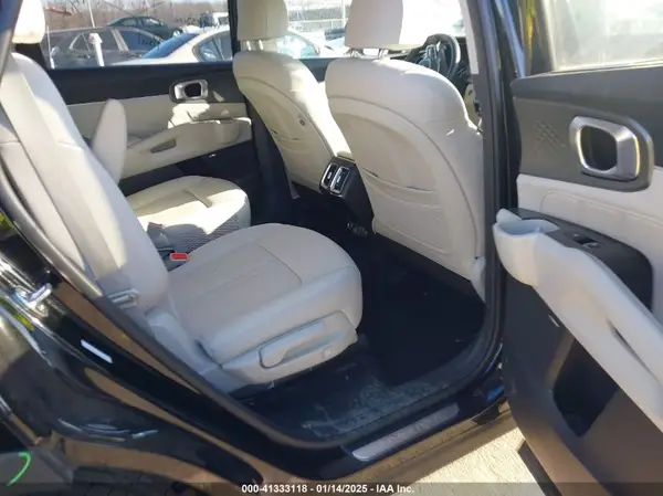 KNDRKDLG1P5154070 2023 KIA SORENTO - Image 8