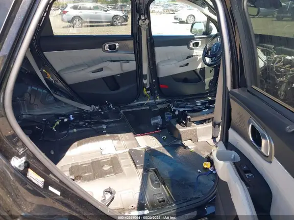 KNDRKDLG3P5193209 2023 KIA SORENTO - Image 8