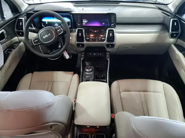 KNDRKDLG3R5247126 2024 KIA SORENTO - Image 8
