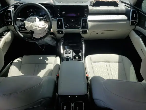 KNDRKDLG7P5203725 2023 KIA SORENTO - Image 8