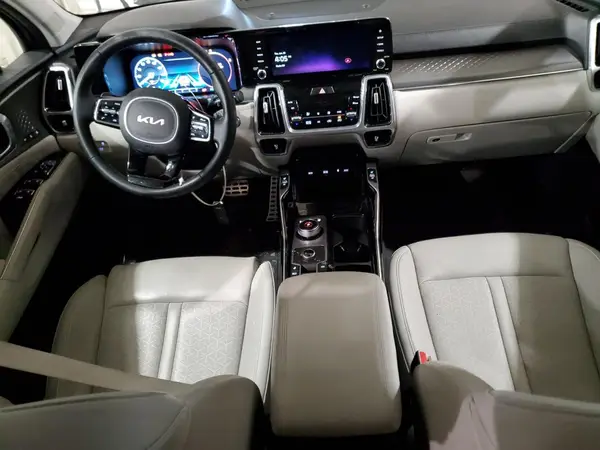KNDRKDLG7P5205667 2023 KIA SORENTO - Image 8