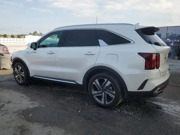 KNDRKDLG8P5177281 2023 KIA SORENTO - Image 2