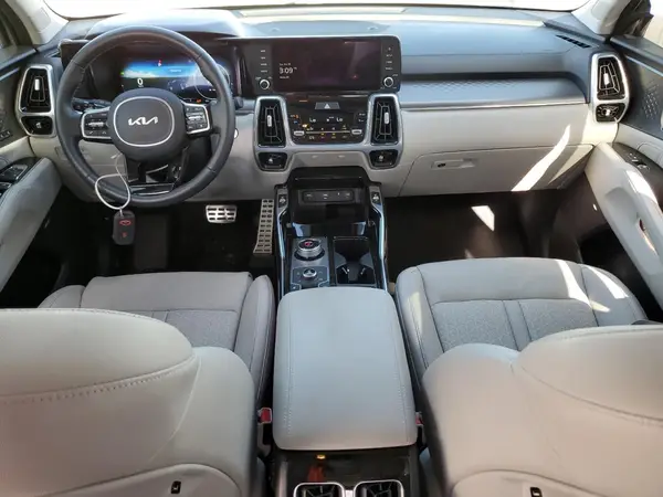 KNDRKDLG8P5177426 2023 KIA SORENTO - Image 8