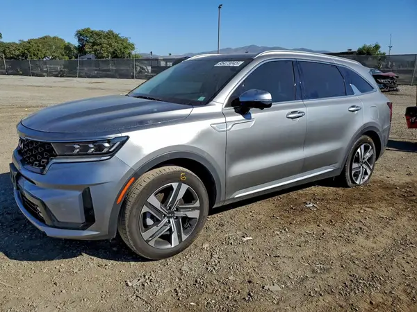 KNDRKDLG8P5204172 2023 KIA SORENTO - Image 1
