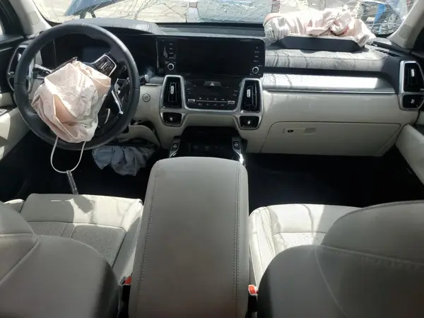 KNDRKDLG8R5248790 2024 KIA SORENTO - Image 8