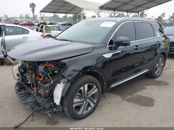 KNDRKDLGXR5247947 2024 KIA SORENTO - Image 2