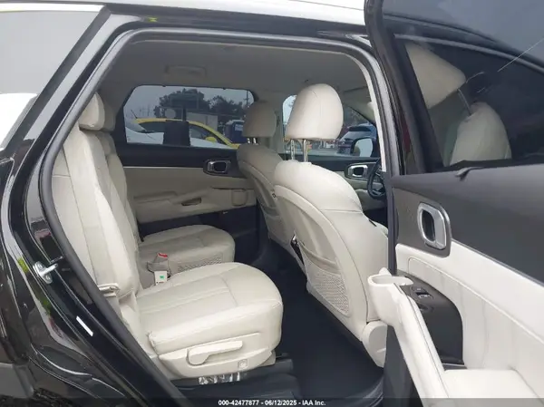 KNDRKDLGXR5247947 2024 KIA SORENTO - Image 8