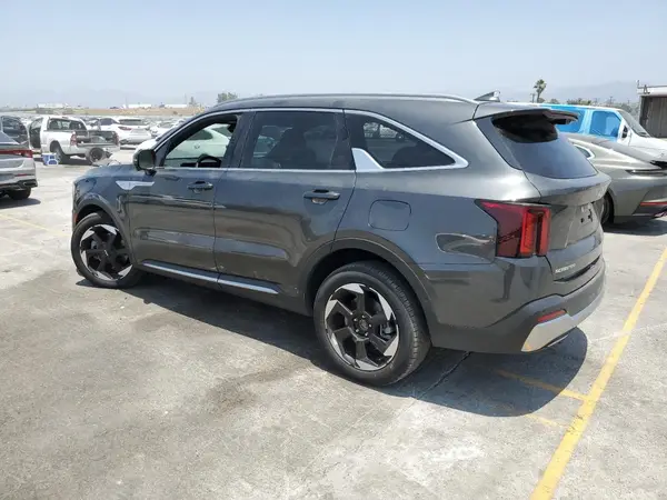 KNDRMDJH0S5326135 2025 KIA SORENTO - Image 2