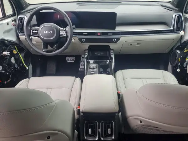 KNDRMDJH0S5379904 2025 KIA SORENTO - Image 8