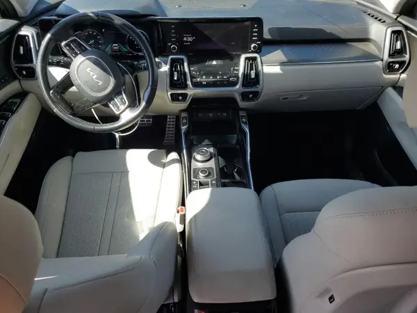 KNDRMDLG8P5136403 2023 KIA SORENTO - Image 8
