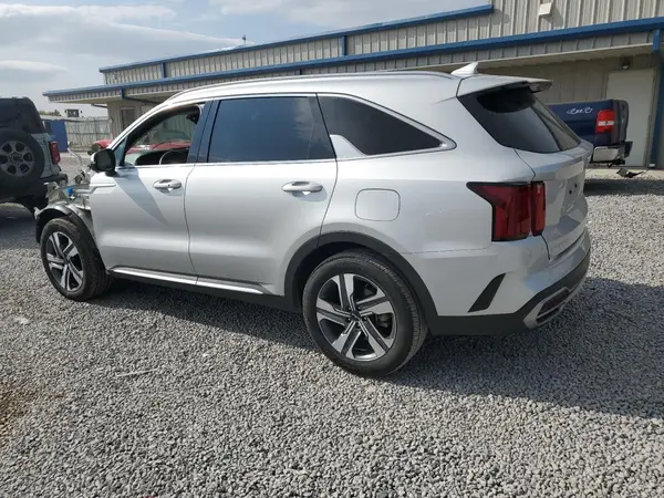 KNDRMDLH3P5206074 2023 KIA SORENTO - Image 2