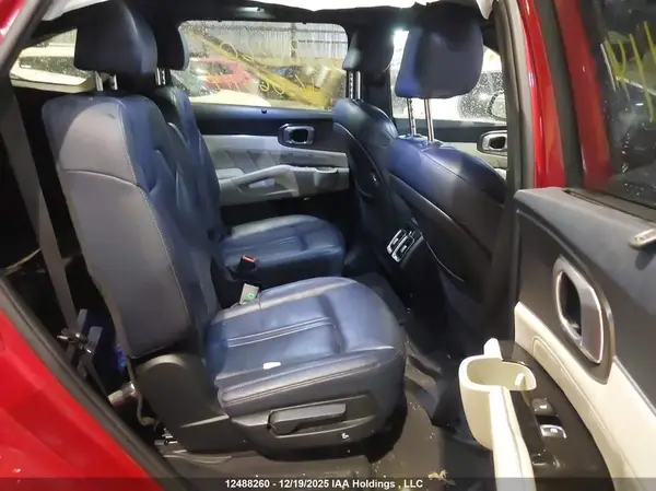 KNDRMDLH4N5066114 2022 KIA SORENTO - Image 8