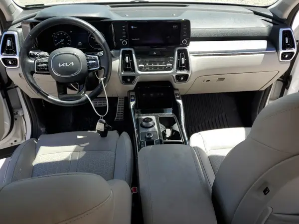 KNDRMDLH6N5071881 2022 KIA SORENTO - Image 8