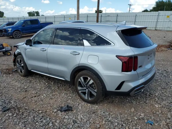 KNDRMDLH8N5083871 2022 KIA SORENTO - Image 2